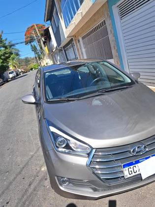 HYUNDAI HB20S 1.6 PREMIUM 16V FLEX 4P AUTOMÁTICO HYUNDAI HB20S 1.6 PREMIUM 16V FLEX 4P AUTOMÁTICO